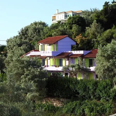 Apartment Summer House Louisa