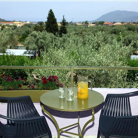Διαμέρισμα Summer House Louisa Λυγιά