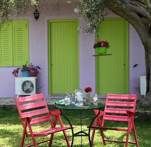 Summer House Louisa * Ligia